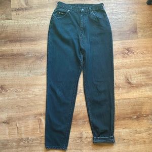 •SOLD• Vintage Lee Highwaisted Black Mom Jeans